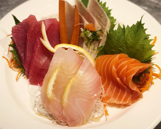 Image: Sashimi Combo